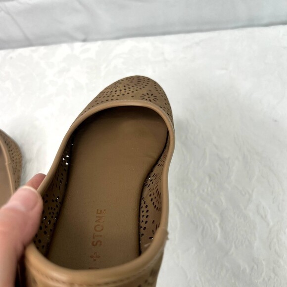 ⭐️2/$10 Sun & Stone Perforated Slip On Sophia Ballet Flat Size 6‎ - Picture 6 of 10
